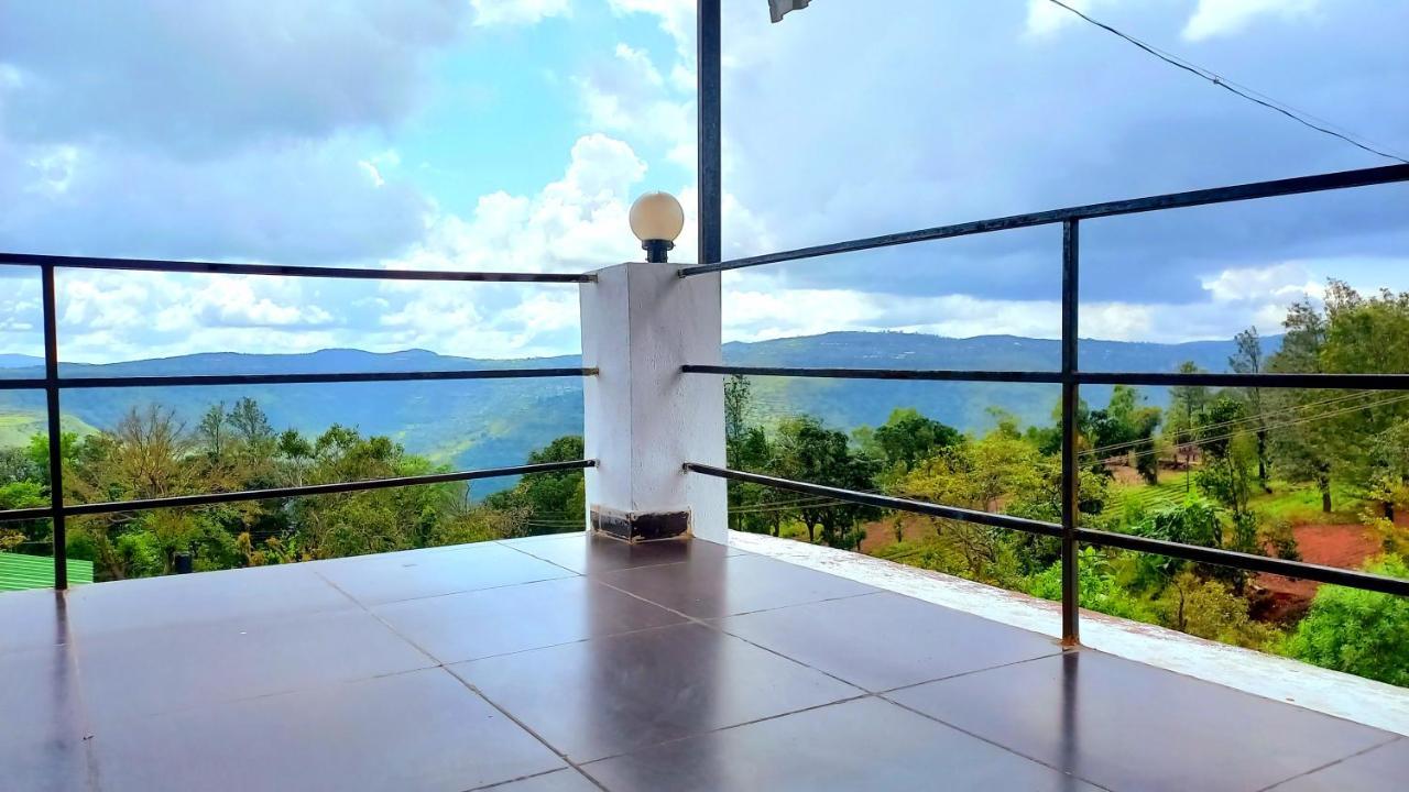 Dadaji Villa Pānchgani Exterior foto